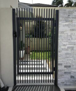 Cửa sắt 1 cánh QSC04