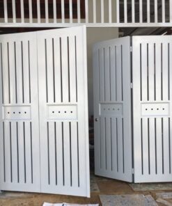 Cửa sắt 4 cánh QSC01